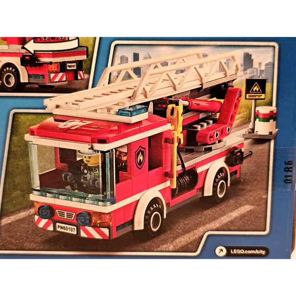 FIRE LADDER TRUCK Lego City LEGO Set #60107 NEW Sealed RETIRED Unopened - Picture 7 of 12